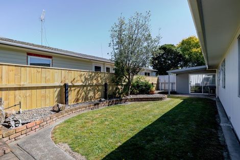Photo of property in 10 Lockhart Avenue, Milson, Palmerston North, 4414