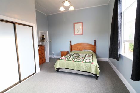 Photo of property in 2 Memorial Avenue, Parkside, Timaru, 7910