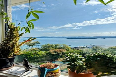 Photo of property in 8d Nikau Road, Point Howard, Lower Hutt, 5013