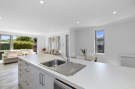 Photo of property in 55c Durham Crescent, Fairfield, Lower Hutt, 5011