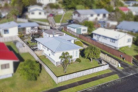 Photo of property in 15 Stockdale Street, Wainuiomata, Lower Hutt, 5014