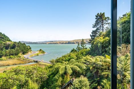 Photo of property in 36a Molyneux Close, Whitby, Porirua, 5024