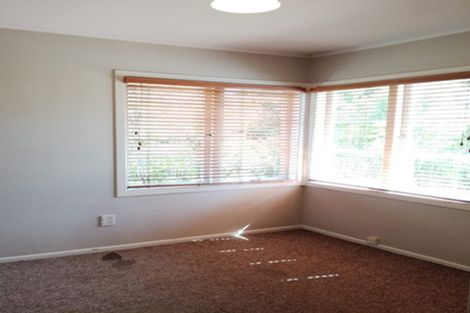 Photo of property in 1/10 Alma Street, Te Atatu South, Auckland, 0610