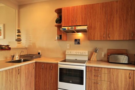 Photo of property in 2 Koromiko Street, Kaka Point, Balclutha, 9271