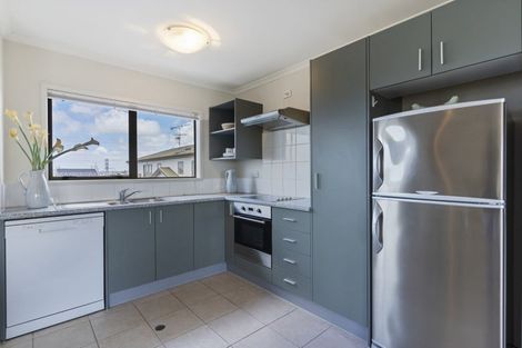 Photo of property in St Claire Village, 175/172 Mcleod Road, Te Atatu South, Auckland, 0610