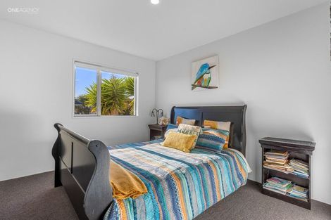 Photo of property in 74 Aston Drive, Waimairi Beach, Christchurch, 8083