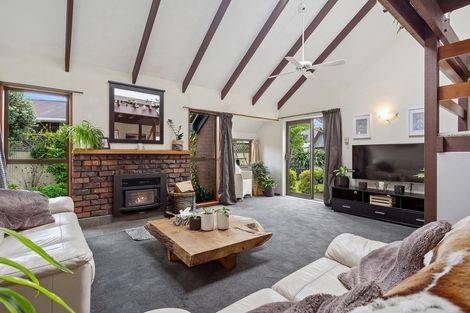 Photo of property in 2 Kowai Place, Amberley, 7410