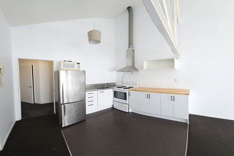 Photo of property in 4/5 Hopper Street, Mount Cook, Wellington, 6011