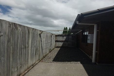 Photo of property in 3/108 Old Farm Road, Hamilton East, Hamilton, 3216