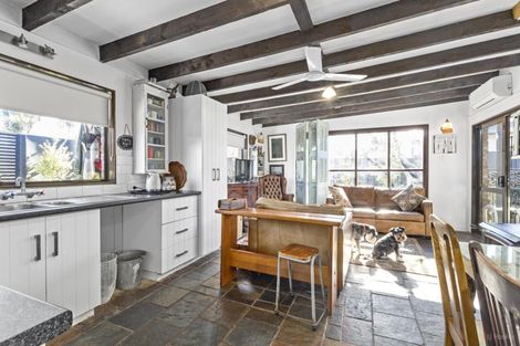 Photo of property in 23 South Terrace Road, Geraldine, 7930