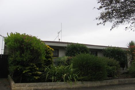 Photo of property in 21 Bendigo Street, Cloverlea, Palmerston North, 4412