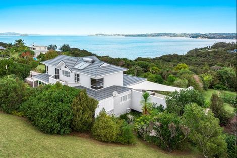Photo of property in 6 Puriri Place, Sandspit, Warkworth, 0982