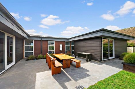 Photo of property in 88 Cedarwood Street, Woodridge, Wellington, 6037