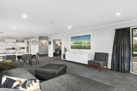 Photo of property in 1 Sunninghurst Drive, Fairfield, Dunedin, 9018