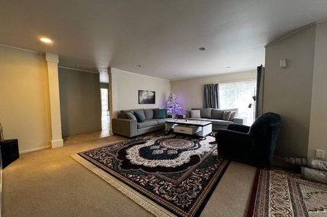 Photo of property in 7 Godwin Court, Unsworth Heights, Auckland, 0632