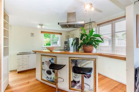 Photo of property in 14 Buckley Grove, Paraparaumu, 5032