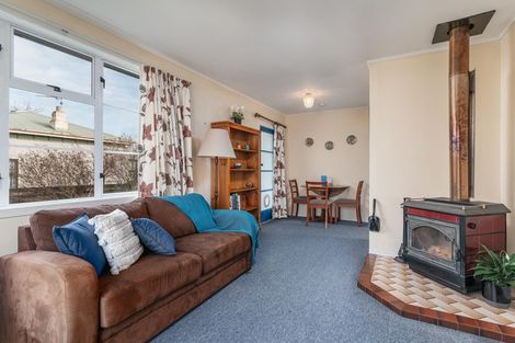 Photo of property in 33 Wyndham Street, Carterton, 5713