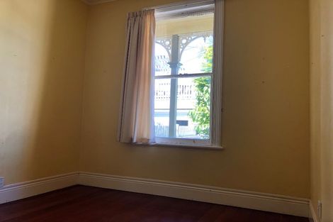 Photo of property in 15 Caroline Street, Mount Victoria, Wellington, 6011