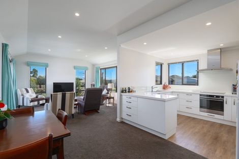 Photo of property in 18 Andrew Street, Stoke, Nelson, 7011