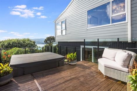 Photo of property in 19 Mercury Way, Whitby, Porirua, 5024