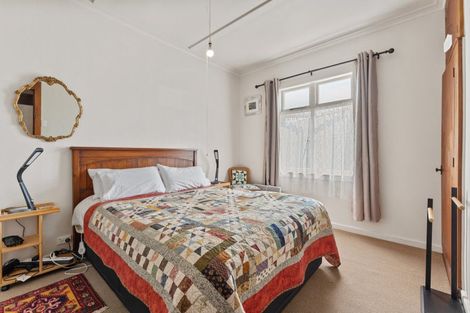 Photo of property in 1 Tawa Street, Gonville, Whanganui, 4501