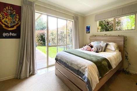 Photo of property in 124 Trig Road, Whitford, Howick, 2571