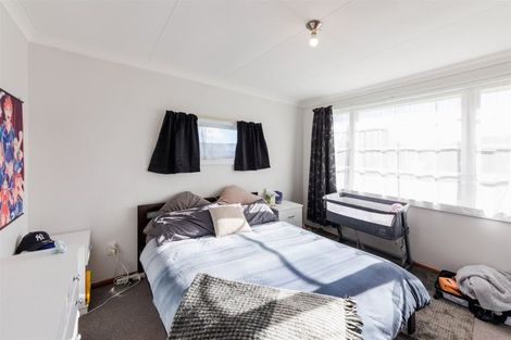 Photo of property in 18 Milton Street, Roslyn, Palmerston North, 4414