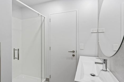 Photo of property in 3/12 New Brighton Road, Shirley, Christchurch, 8061