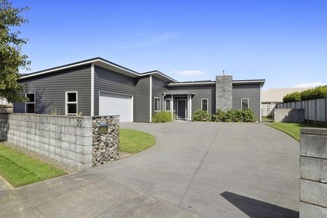 Photo of property in 20 Fernbrook Drive, Hurworth, New Plymouth, 4310