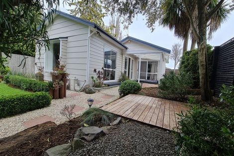 Photo of property in 533 Cranford Street, Redwood, Christchurch, 8051