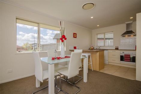Photo of property in 4 Innisowen Place, Flat Bush, Auckland, 2019