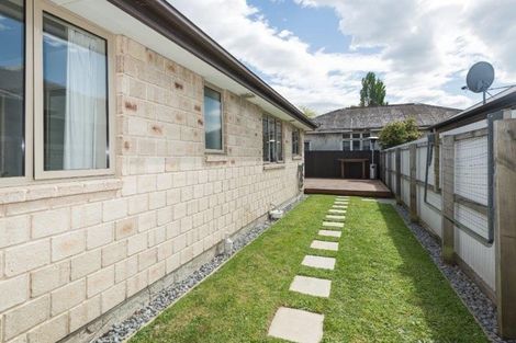 Photo of property in 65a Cleveland Street, Edgeware, Christchurch, 8013