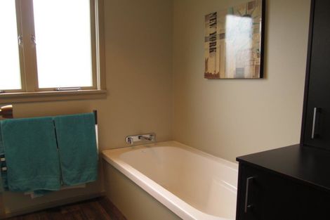 Photo of property in 2 Chapple Street, Alexandra, 9320