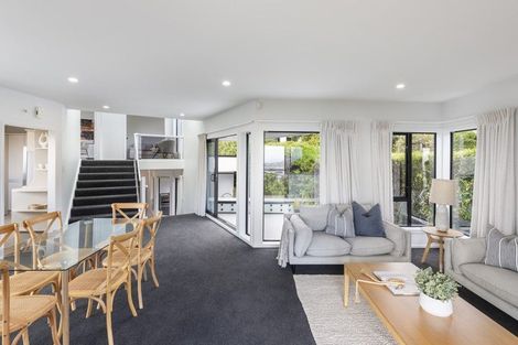 Photo of property in 2/11 Belleview Terrace, Mount Pleasant, Christchurch, 8081