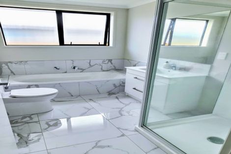 Photo of property in 14 Te Wharo Drive, Papamoa, 3118