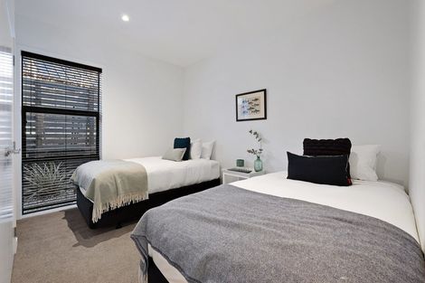 Photo of property in 54 Falconer Rise, Jacks Point, Queenstown, 9371
