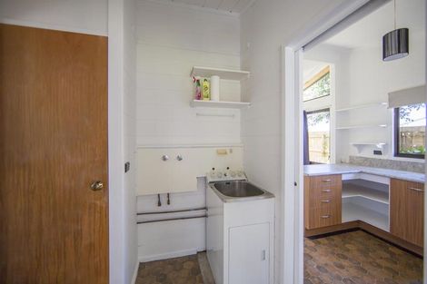 Photo of property in 28 Shoemaker Road, Waipu, 0510