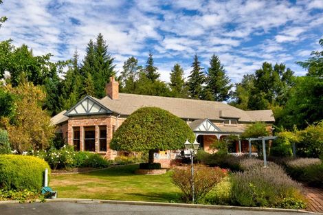 Photo of property in 8 Rutherford Road, Lake Hayes, Queenstown, 9371