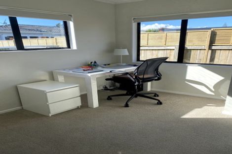 Photo of property in 240 Henderson Valley Road, Henderson, Auckland, 0612