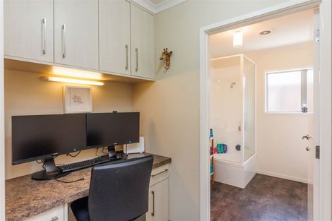 Photo of property in 13 Drake Street, Feilding, 4702