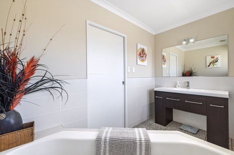 Photo of property in 20 Myres Street, Otumoetai, Tauranga, 3110