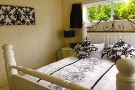 Photo of property in 10/169 Whites Line East, Waiwhetu, Lower Hutt, 5010