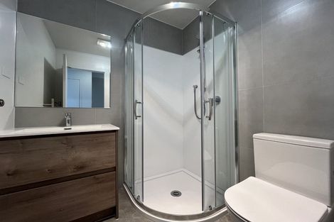 Photo of property in 2/35 Crawford Avenue, Mangere Bridge, Auckland, 2022