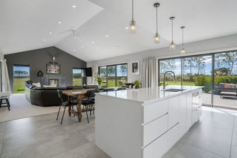 Photo of property in 141 Devereux Road, Winton, 9782