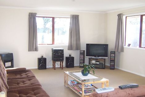 Photo of property in 2533 State Highway 1, Ruakaka, Whangarei, 0171