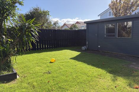 Photo of property in 39 Dundas Street, Seatoun, Wellington, 6022