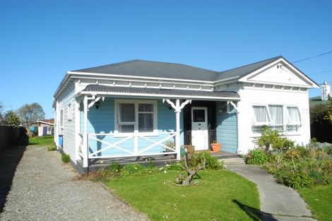 Photo of property in 17 Harris Street, Waimate, 7924