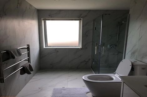 Photo of property in 674a East Coast Road, Pinehill, Auckland, 0630