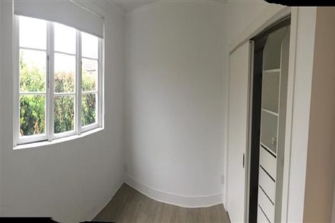 Photo of property in 5/2 Herne Bay Road, Herne Bay, Auckland, 1011