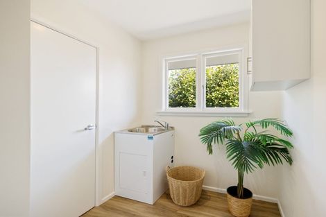 Photo of property in 47 Emlyn Place, Avondale, Christchurch, 8061